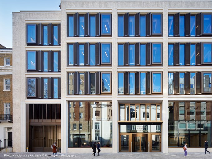 UCL Student Center udvendig facade